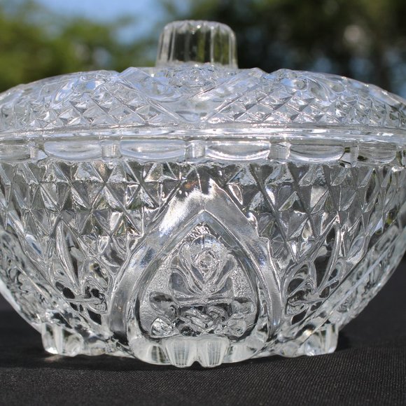 Hearts and Roses Candy Dish - Picture 2 of 5